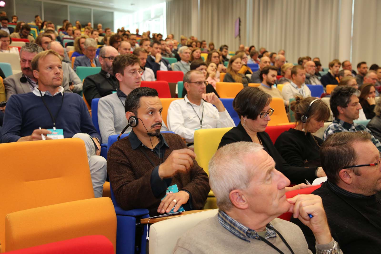 epb congres 'think outside the box' publiek bij presentatie