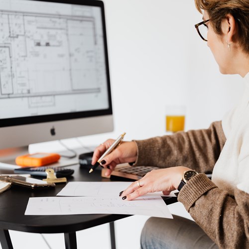 architect die plan tekent