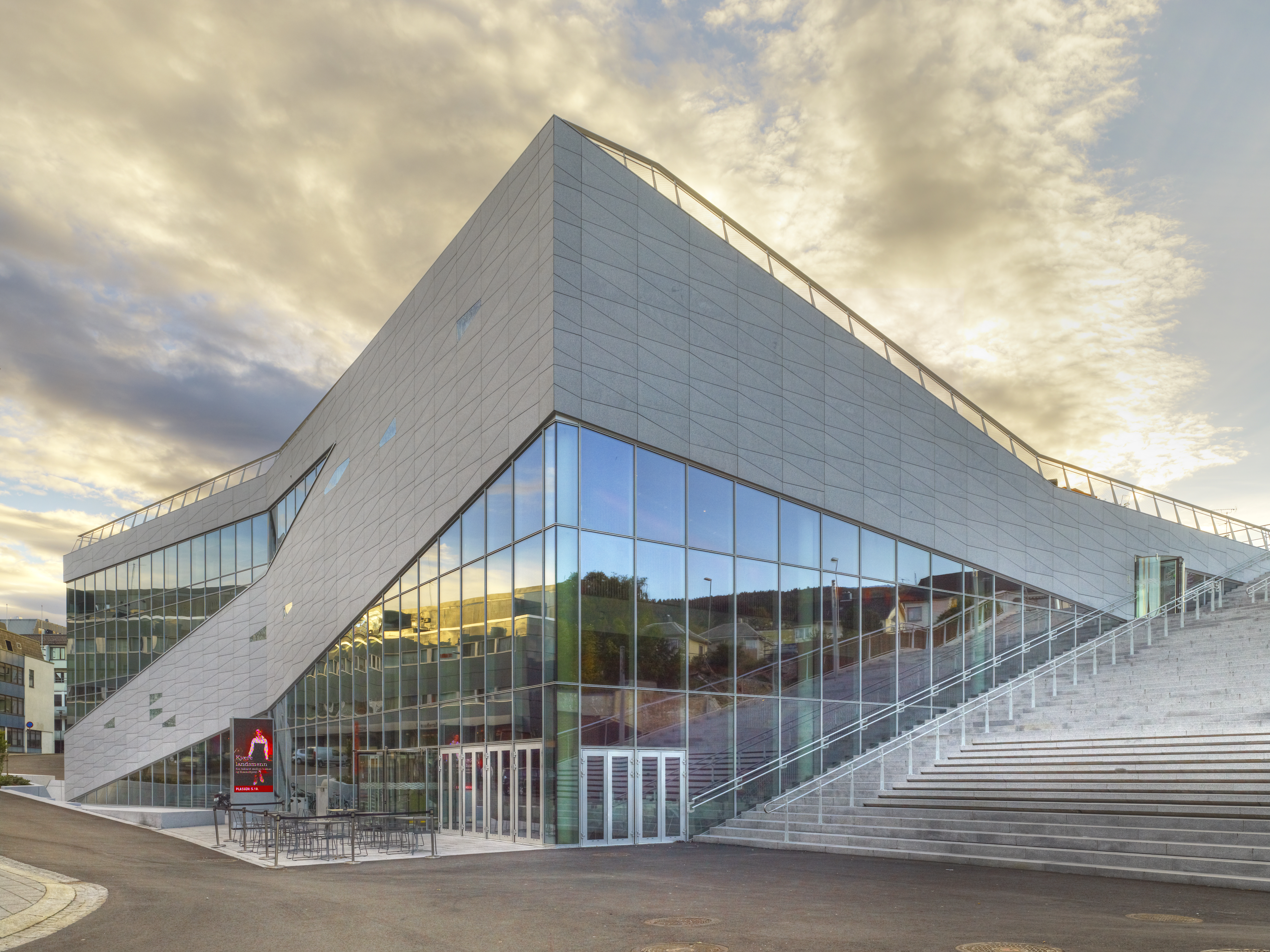 plassen-cultural-centre-molde